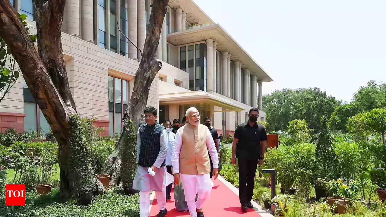 PM Narendra Modi at the inauguration of Vanijya Bhawan